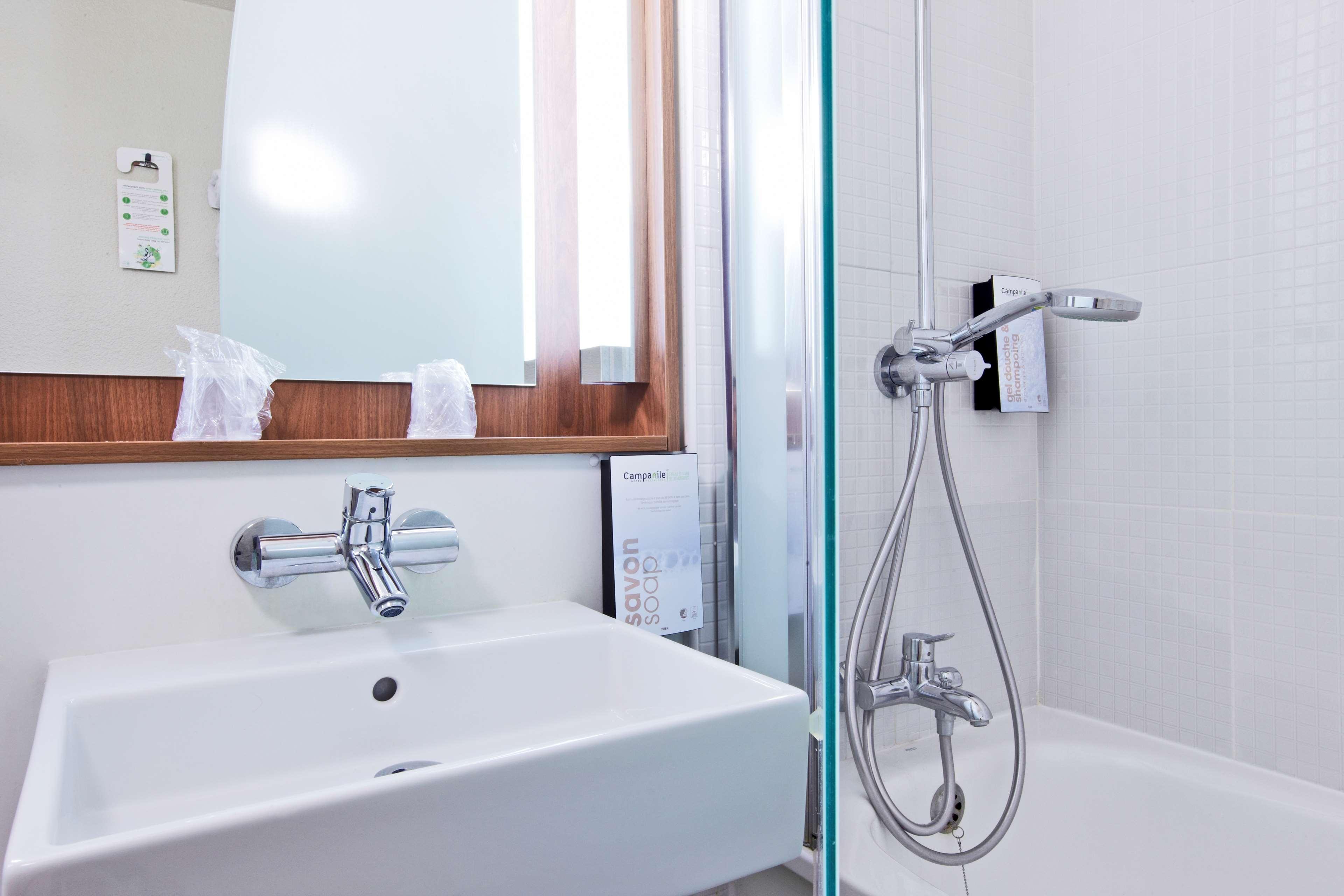 Campanile Montargis - Amilly Hotel Amilly  Ngoại thất bức ảnh