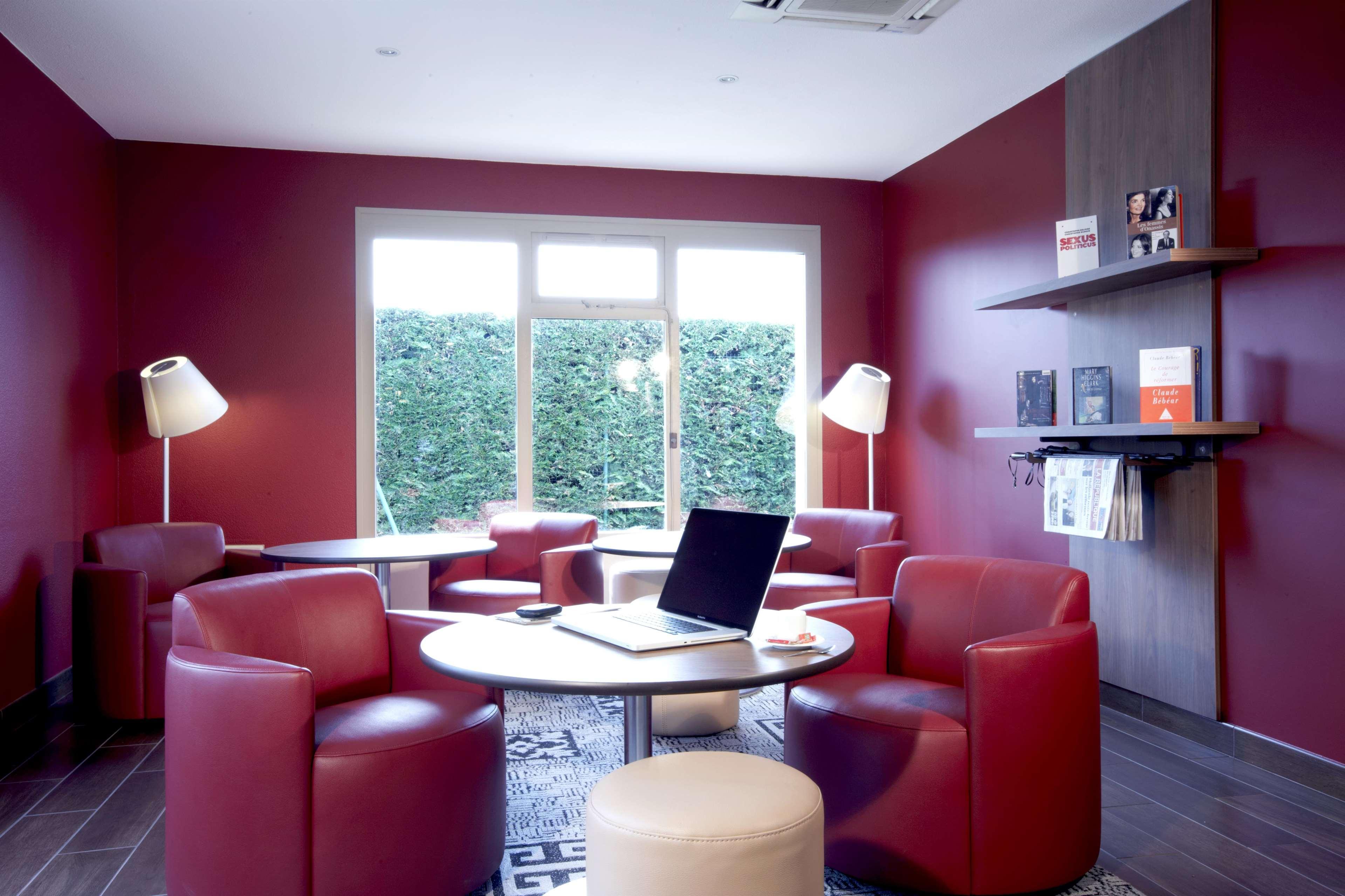 Campanile Montargis - Amilly Hotel Amilly  Ngoại thất bức ảnh