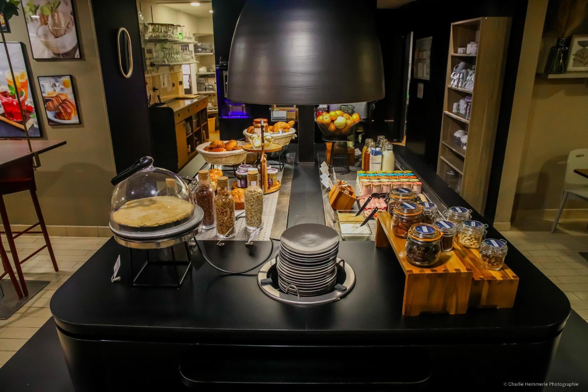 Campanile Montargis - Amilly Hotel Amilly  Ngoại thất bức ảnh