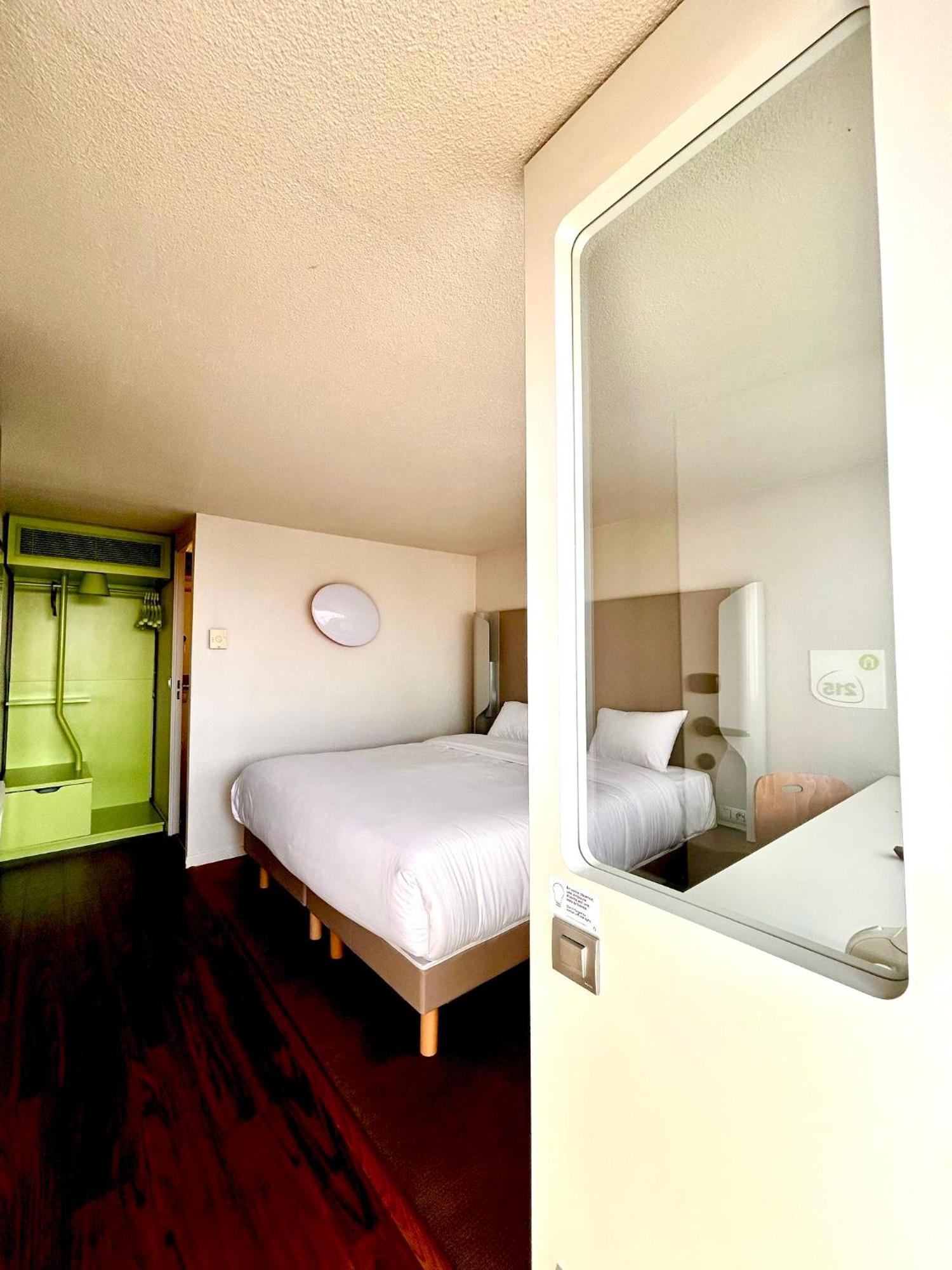 Campanile Montargis - Amilly Hotel Amilly  Ngoại thất bức ảnh